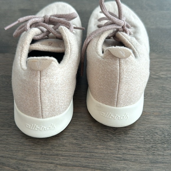 Great conditions Allbirds Women’s wool runners - Picture 3 of 12